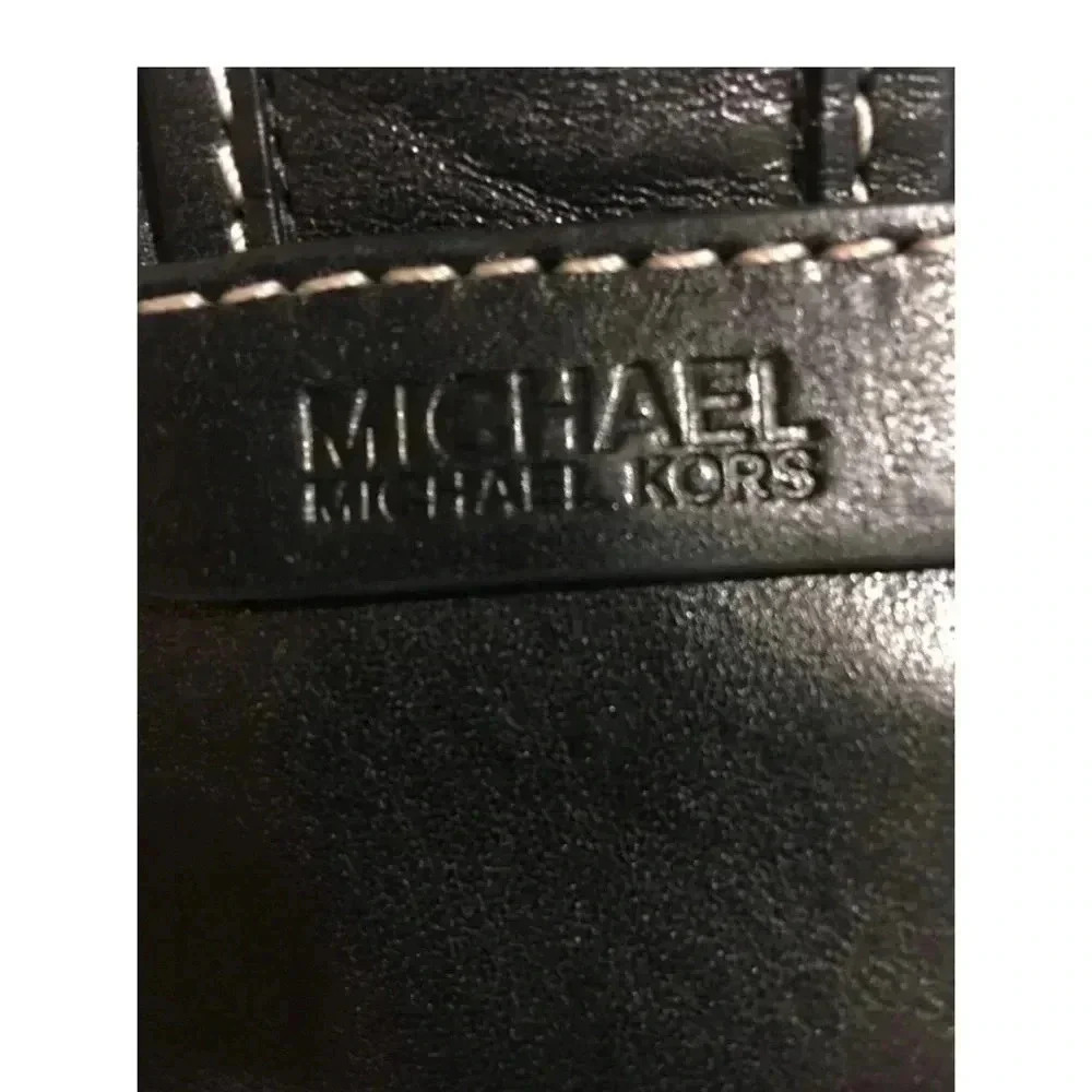 Michael Kors black leather shoulder handbag - Picture 9 of 12